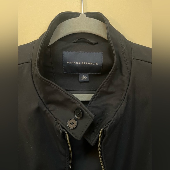 Lightweight jacket - Picture 5 of 8